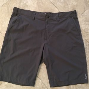 Eddie Bauer flexion shorts size 38